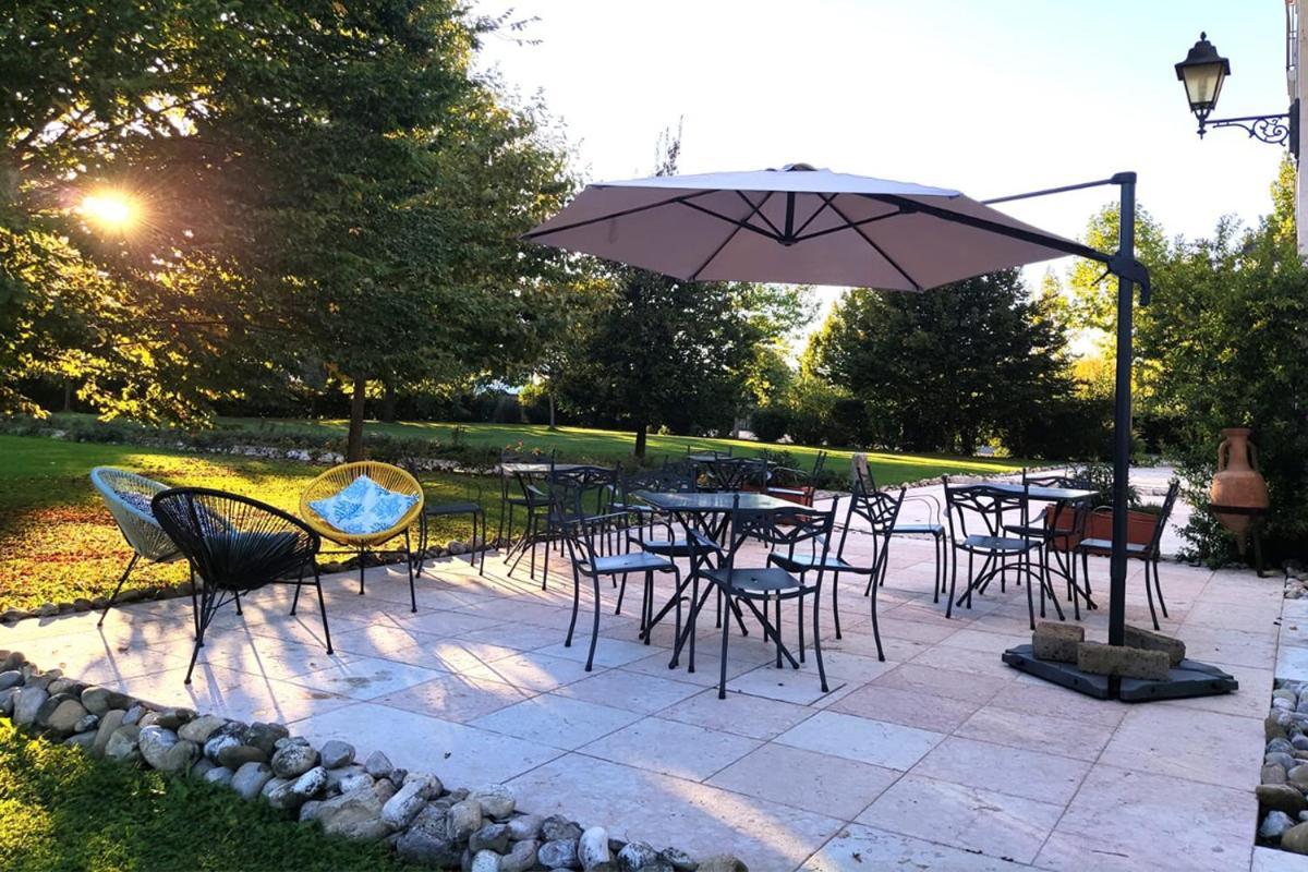 Hotel Villa Dei Carpini Oderzo Bagian luar foto